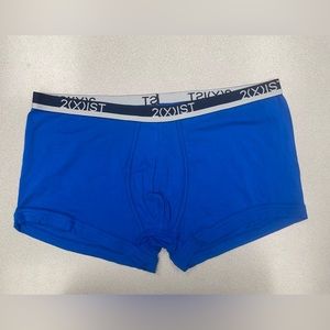 Men's 2(X)IST Boxer Brief trunks style underwear, size XL.